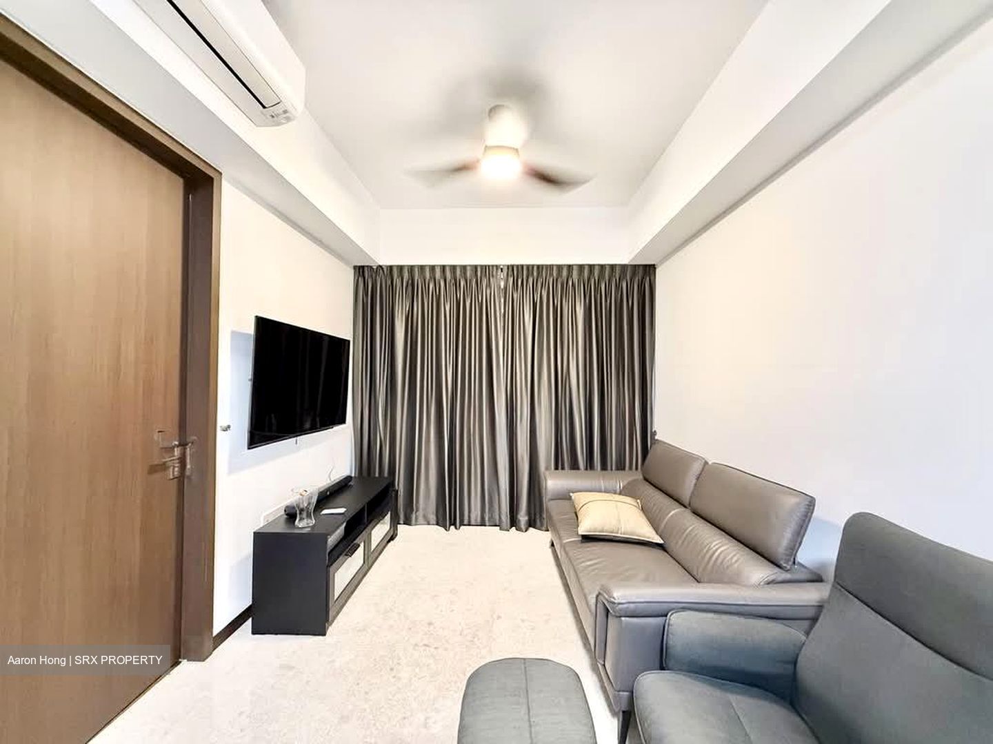Royalgreen (D10), Condominium #582880001